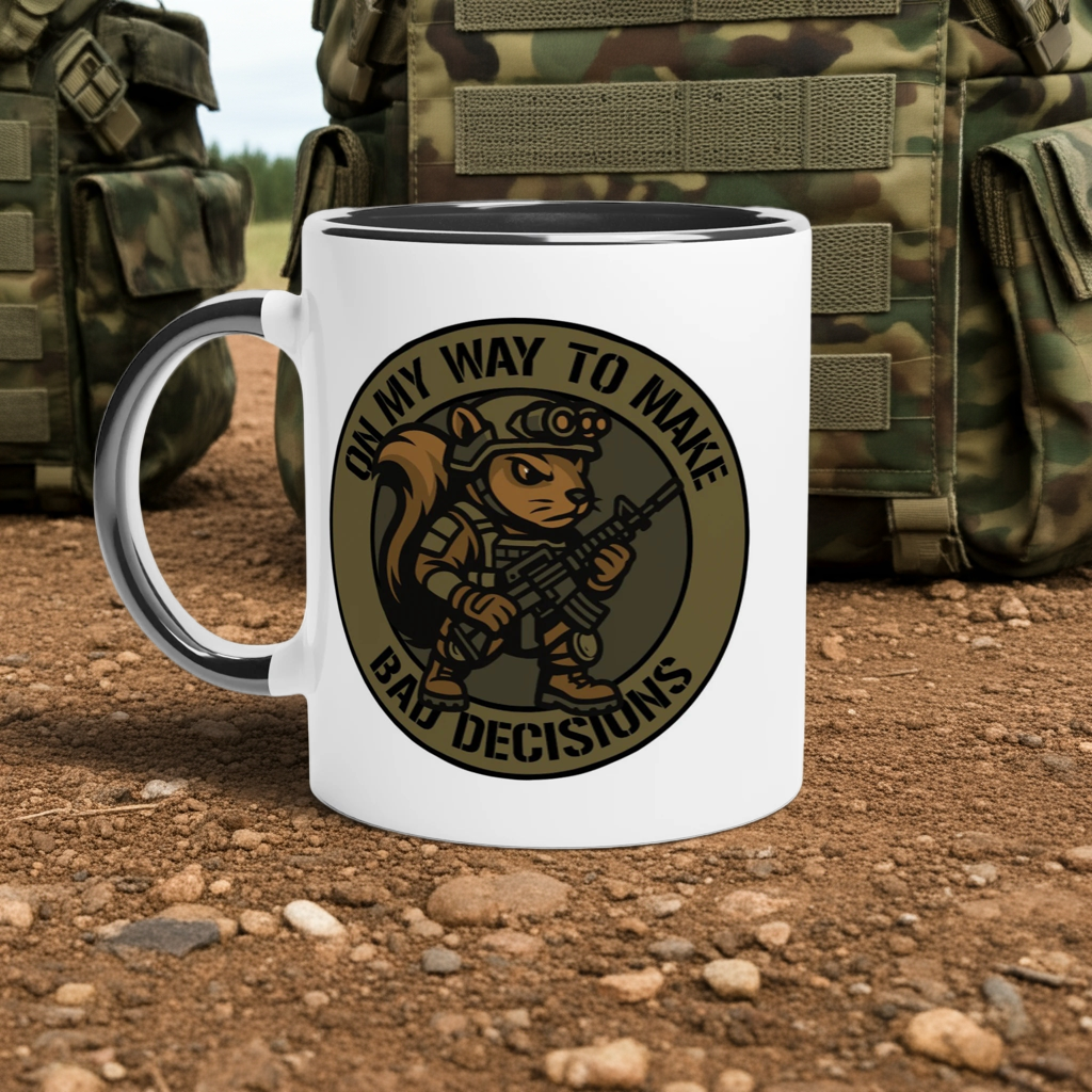 Taza de cerámica blanca de 325 ml con interior a color "Bad Decisions"